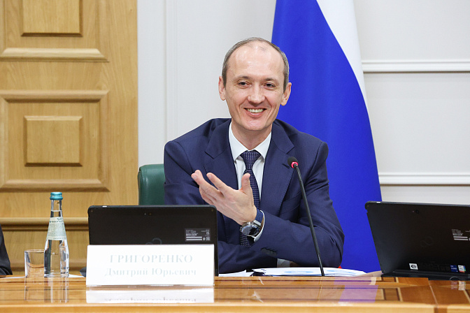  зампред-руководитель аппарата правительства рф дмитрий григоренко