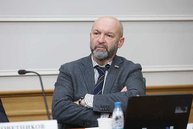 сенатор сергей аноприенко