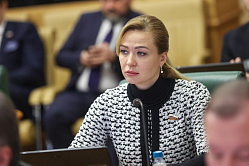 Абсурдные действия киевского режима приближают капитуляцию Украины – Никонорова 
