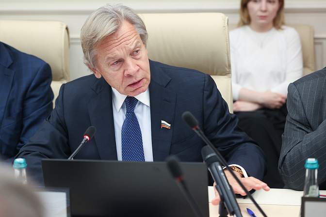 сенатор алексей пушков
