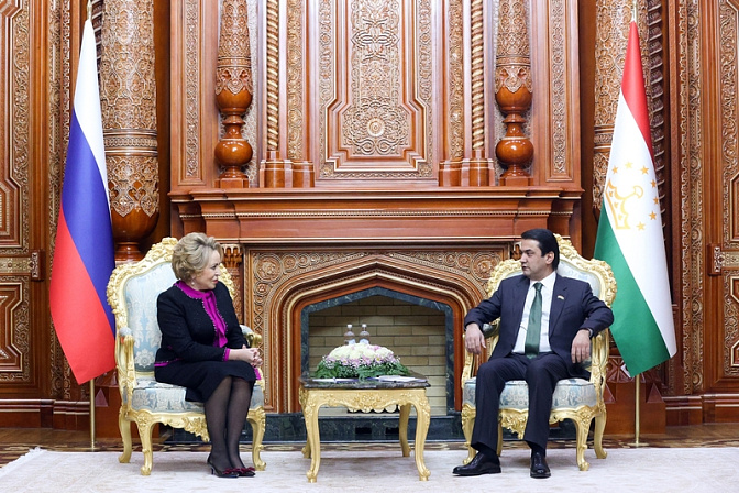 спикер сф председатель совета федерации валентина матвиенко председатель маджлиси милли маджлиси оли таджикистана рустами эмомали