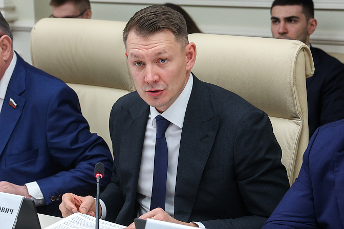 сенатор александр двойных