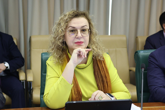 Сенатор Ольга Епифанова