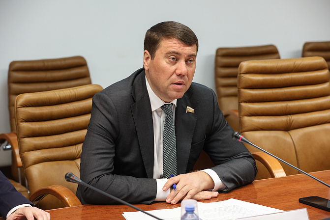 Иван Абрамов. Фото: СенатИнформ/ Пресс-служба СФ