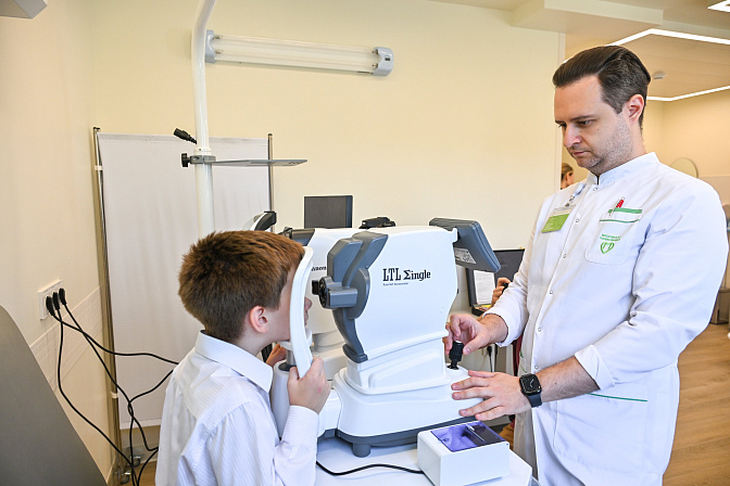 детская поликлиника окулист 