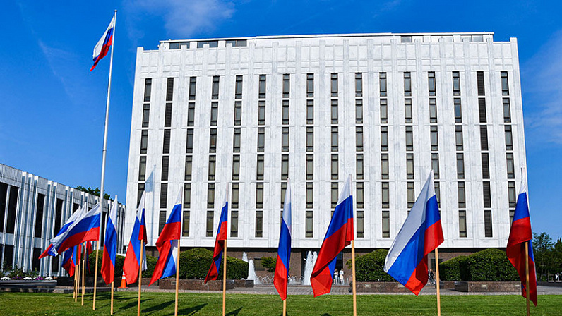 Здание посольства России в Вашингтоне / фото: ria.ru