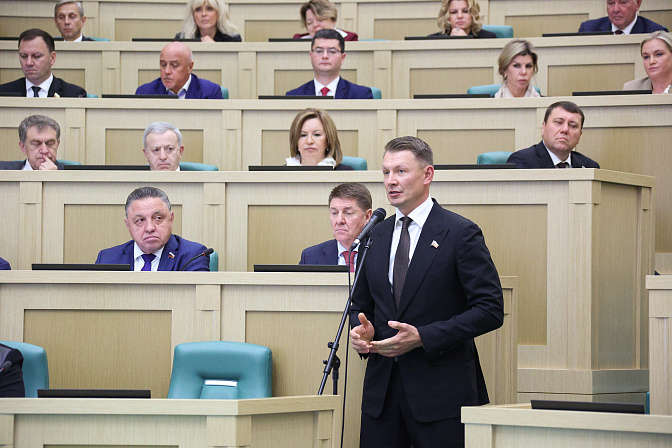 сенатор александр двойных
