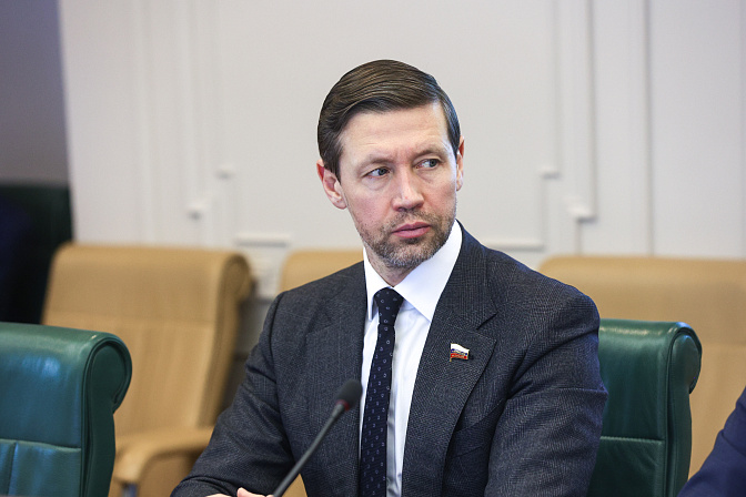 сенатор артём шейкин