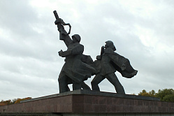 Спикер СФ предложила установить прибалтийские памятники советским воинам-освободителям на границе России с Латвией и Эстонией