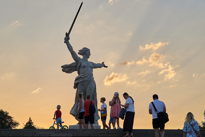 Мамаев курган Волгоград патриотический туризм