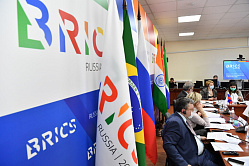 Джабаров призвал не ограничивать страны в стремлении присоединиться к БРИКС