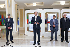 Вице-спикер СФ Косачёв открыл выставку в рамках проекта «Сенатские чтения»