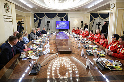 Матвиенко предложила паралимпийцам войти в Экспертный совет по спорту 