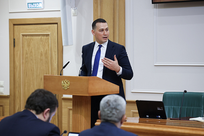 замминистра строительства и жкх рф алмаз хусаинов