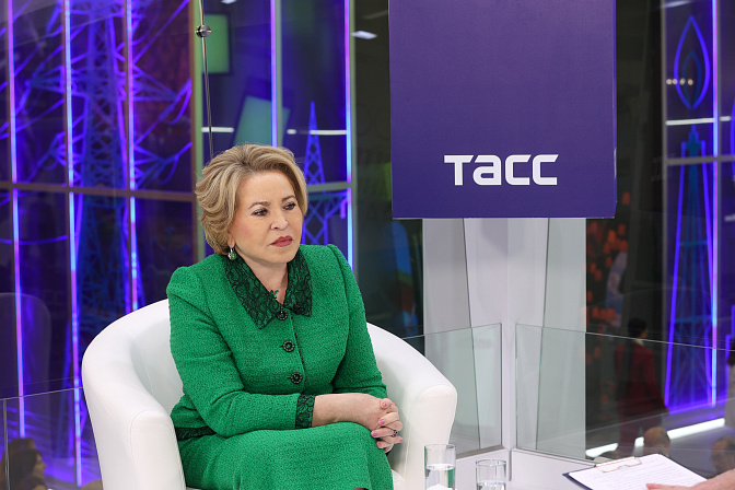 председатель сф валентина матвиенко