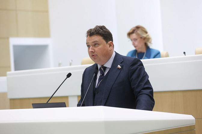 сенатор александр шендерюк-жидков