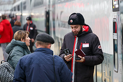 СФ одобрил закон о бесплатном проезде родственников к раненым росгвардейцам