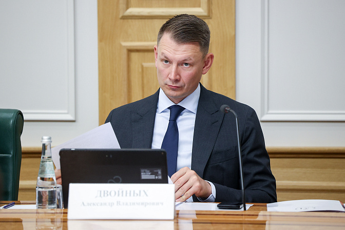 сенатор александр двойных