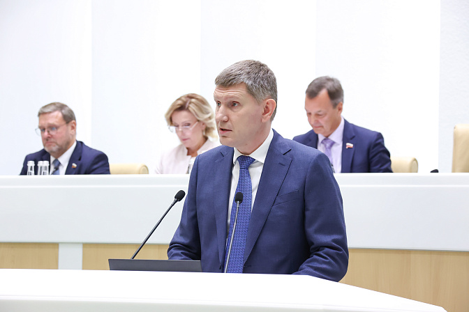 министр экономического развития рф максим решетников