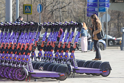 Для арендаторов электросамокатов могут внедрить авторизацию через «Госуслуги»