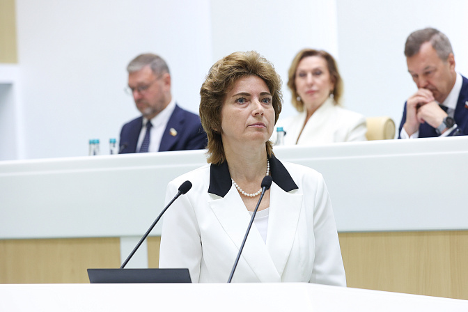 судья конституционного суда рф виктория коробченко
