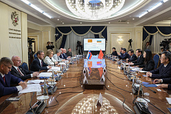 Матвиенко отметила важность сотрудничества силовых ведомств России и Китая
