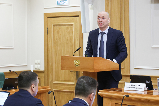 глава рособрнадзора анзор  музаев  