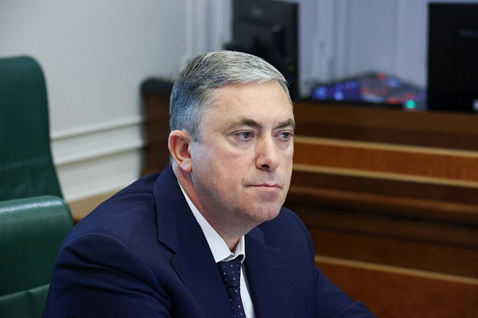 статс-секретарь - заместитель министра сельского хозяйства рф максим увайдов