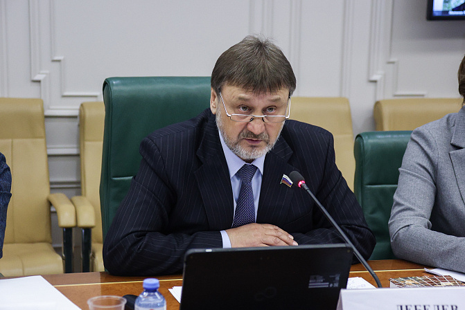 Владимир Лебедев. Фото: СенатИнформ/ Пресс-служба СФ