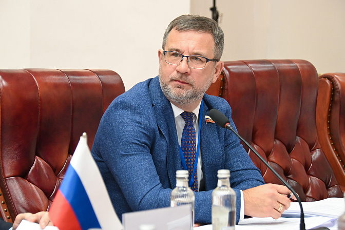 сенатор николай владимиров