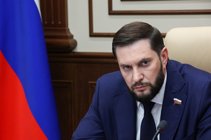 сенатор рф член сф иван евстифеев
