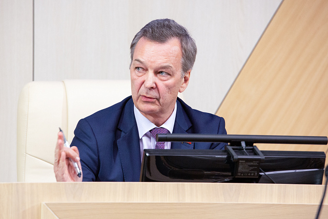 первый заместитель председателя сф андрей яцкин