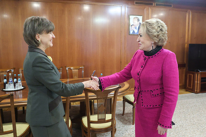 председатель совета федерации валентина матвиенко