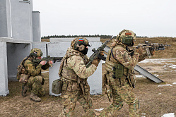 Порядок единовременных выплат для раненных в приграничье военных упростили 