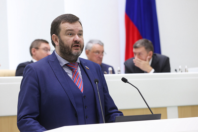 сенатор дмитрий ворона