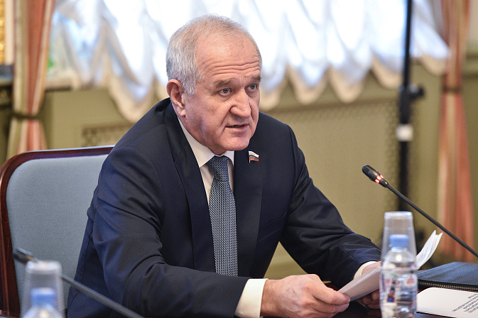 сенатор владимир булавин