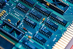 Росстандарт будет проверять российскую электронику на наличие импортных деталей