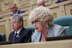 Сенатора Нарусову предупредили о недопустимости поездок в страны НАТО на фоне спецоперации