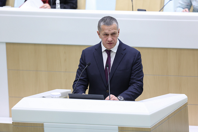 Вице-премьер РФ-полпред Президента в ДФО Юрий Трутнев