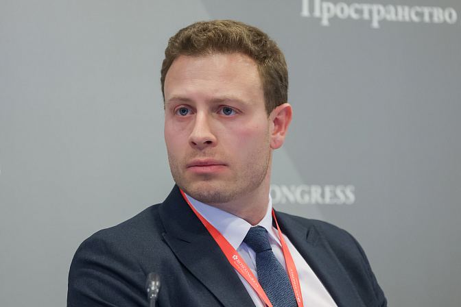 директор департамента цифрового развития минтранса рф артём юренков