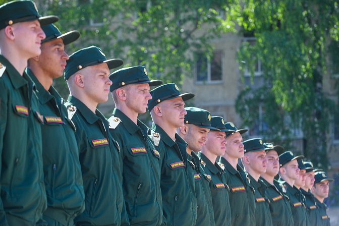 военная служба призыв пункт  СВО  построение  