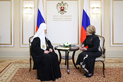 Матвиенко поздравила с годовщиной интронизации Патриарха Кирилла 