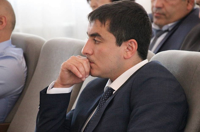 Алан Габатты, глава Комитета Парламента РЮО по законодательству, законности и местному самоуправлению (фото: сайт Парламента РЮО)
