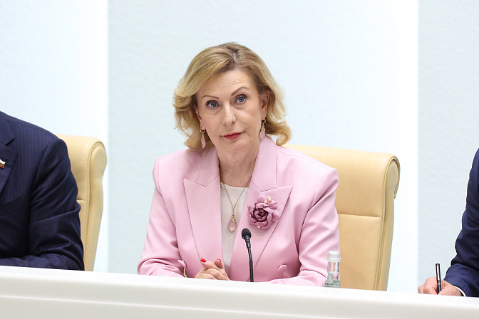 заместитель председателя сф инна святенко