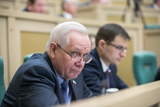 Иван Марков. Фото: СенатИнформ/ Пресс-служба СФ