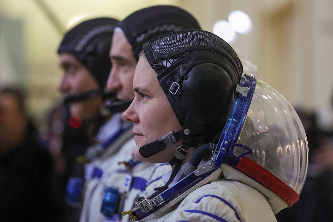 роскосмос женщина космонавт