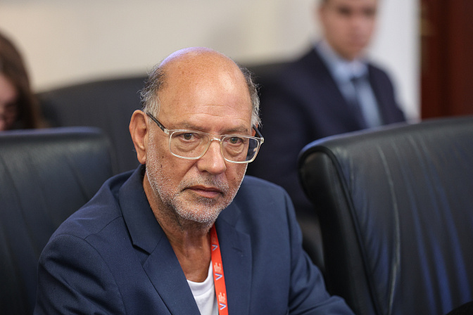 главный редактор издания Нотисиас Урбанас Фернандо Рива Зуччелли