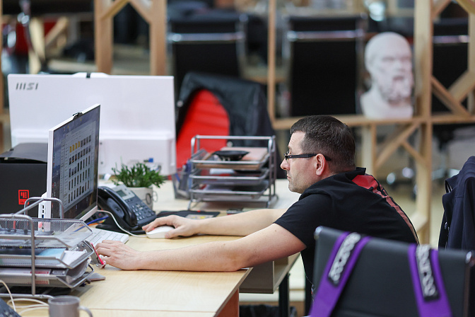 работа над созданием оборудования