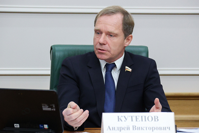 сенатор андрей кутепов