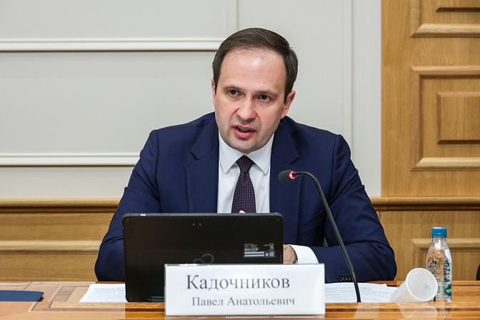 замминистра финансов рф павел кадочников